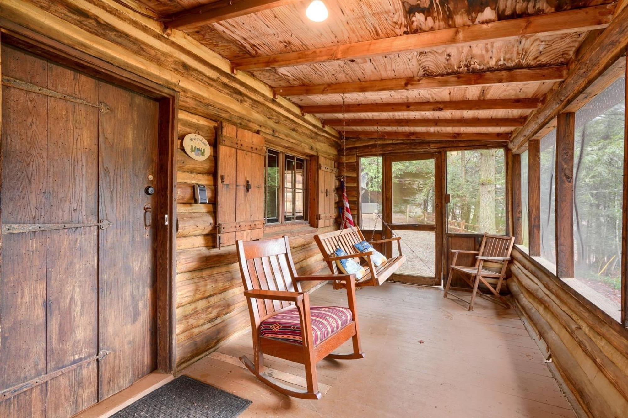 Russell Cabin Логан Экстерьер фото