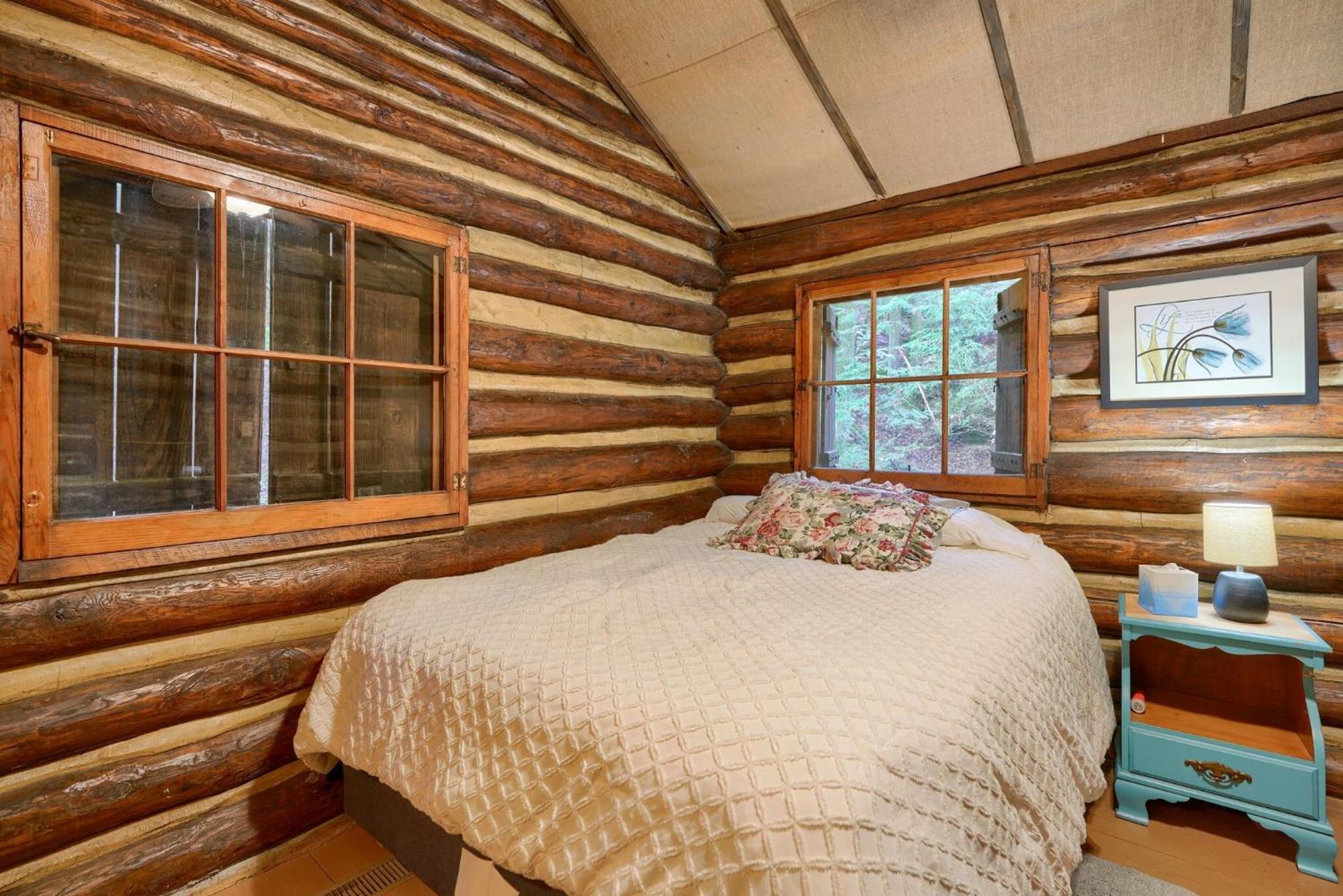 Russell Cabin Логан Экстерьер фото